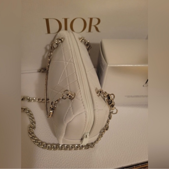 Dior Beauty cross-stitch Patterned white  Pouch - Picture 5 of 10